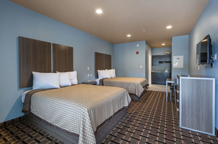 Scottish Inns & Suites