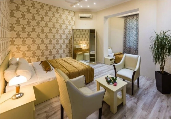 Standard Quadruple room