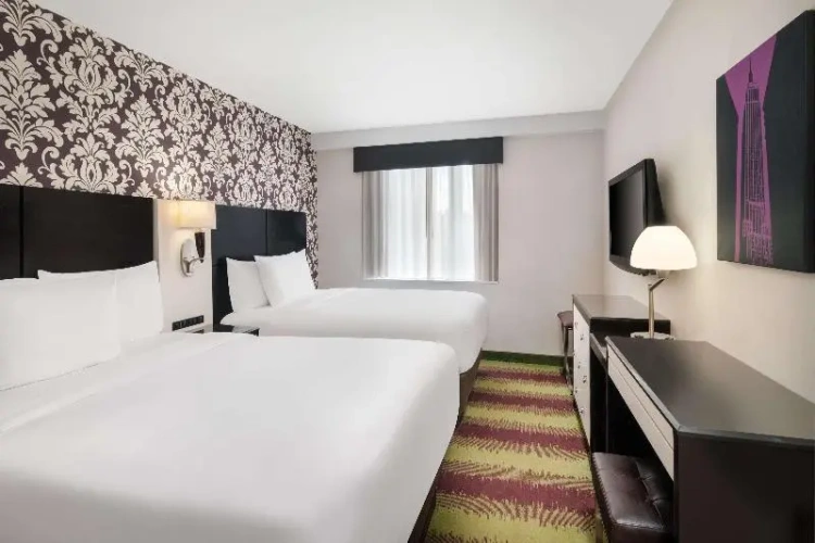 Twin room
