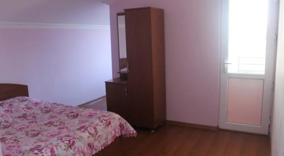 Guest House Toma