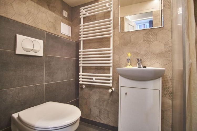 1 Bedroom Double Apartment