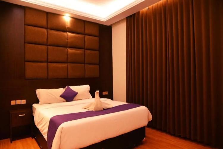 Grand Sahman Hotel