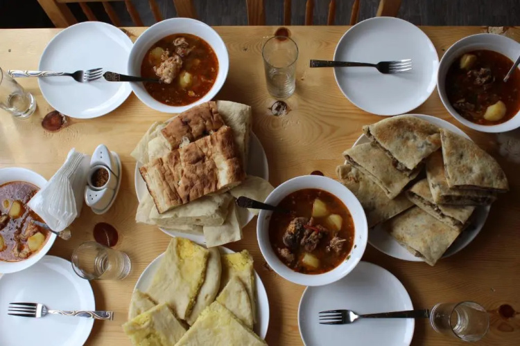Guesthouse Dolra Svaneti