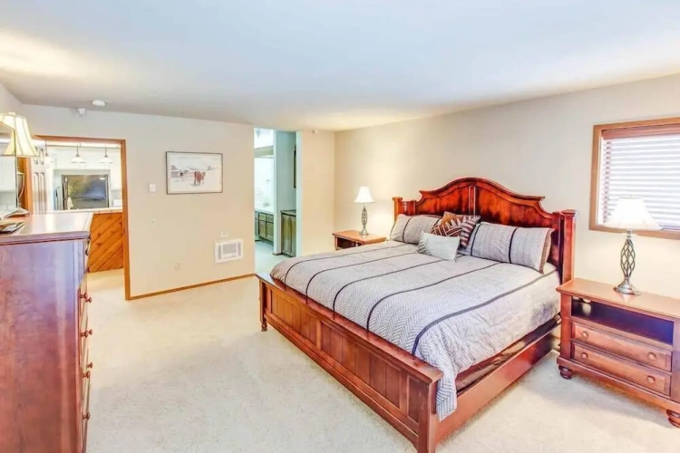 Standard Twin room with mountain view
