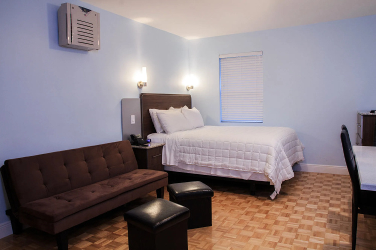 Caribbean Resort Suites