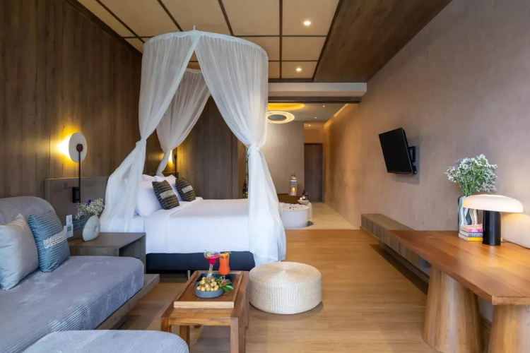 Standard room with view
