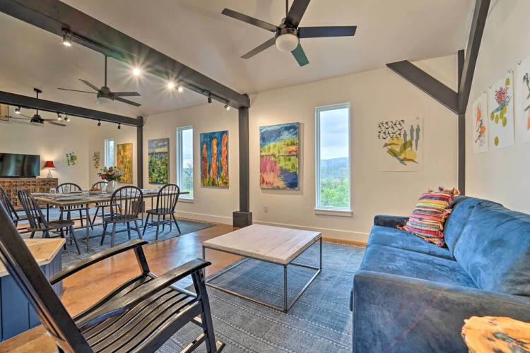 Pet-friendly Mancos Gem w/ Patio & Fire Pit!