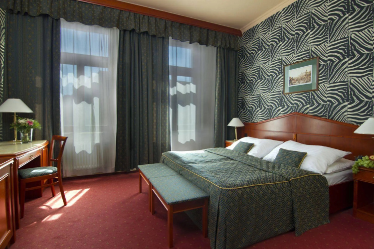 Hotel Carlton