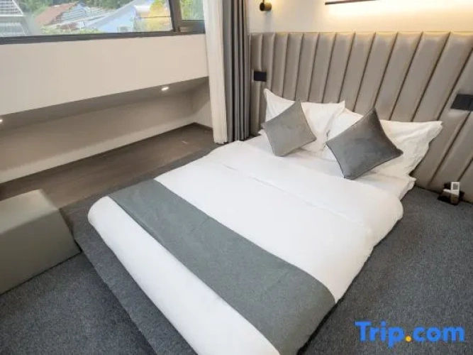 Twin Family Apartment