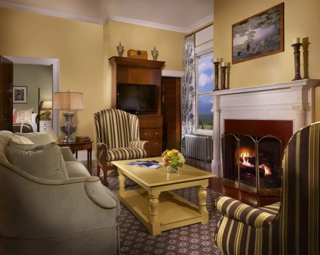 1 Bedroom Luxury Double Suite