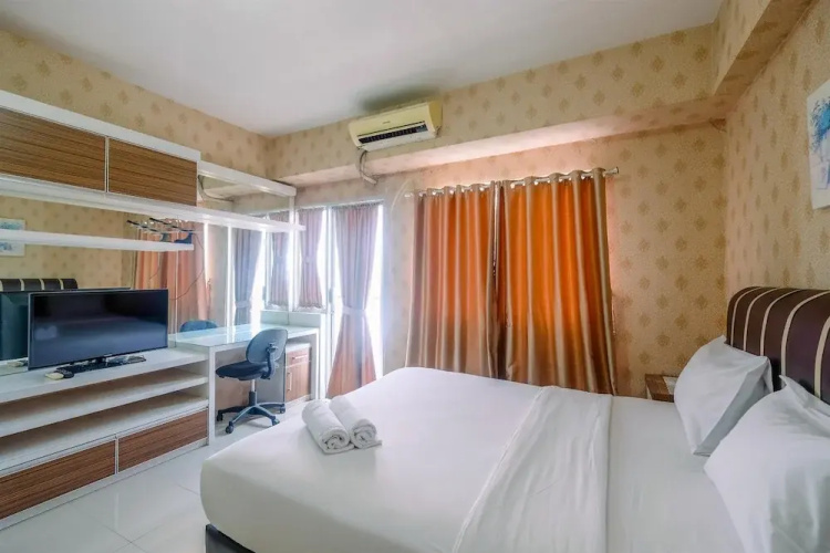 Homey Studio @ Park View Condominium Apartment