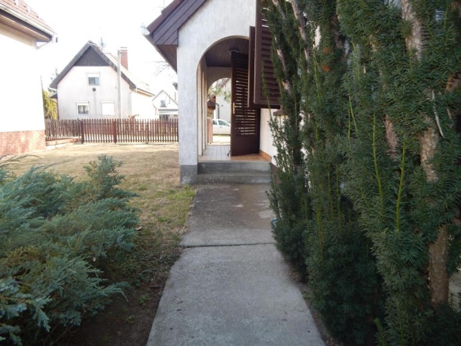 3 Bedrooms Cottage