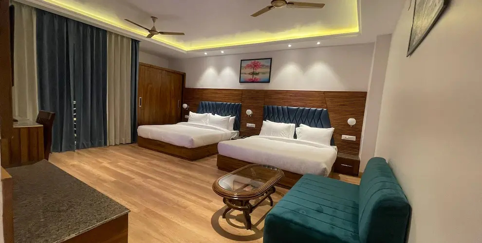 Premium Double room with view