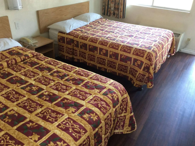 American Inn Ontario