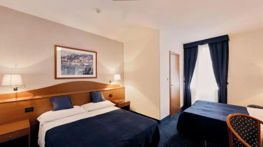 Triple room
