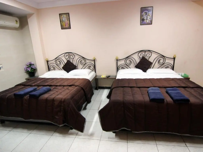 Standard Quadruple room