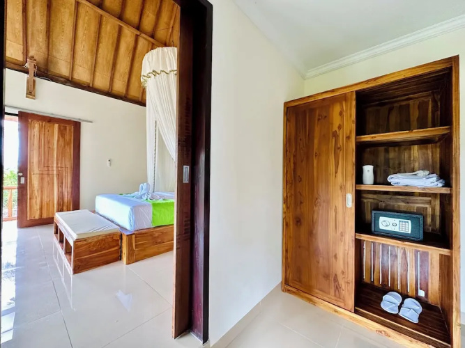 Green Coco Suite