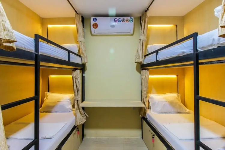 Seven Hills Dormitory - Hostel