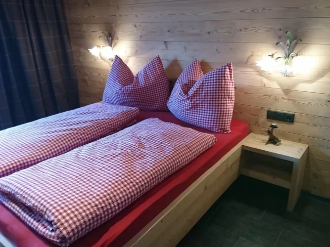 3 Bedrooms Comfort Cottage