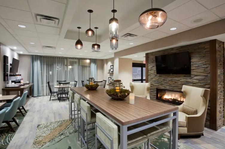 Hampton Inn Spicer Green Lake
