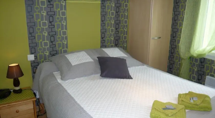 Chambres d'Hotes La Maison Neuve