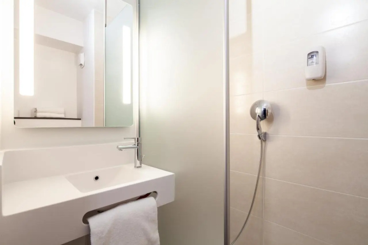 B&B HOTEL Compiègne