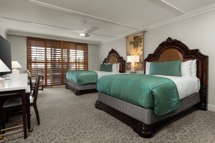 Standard Double Suite