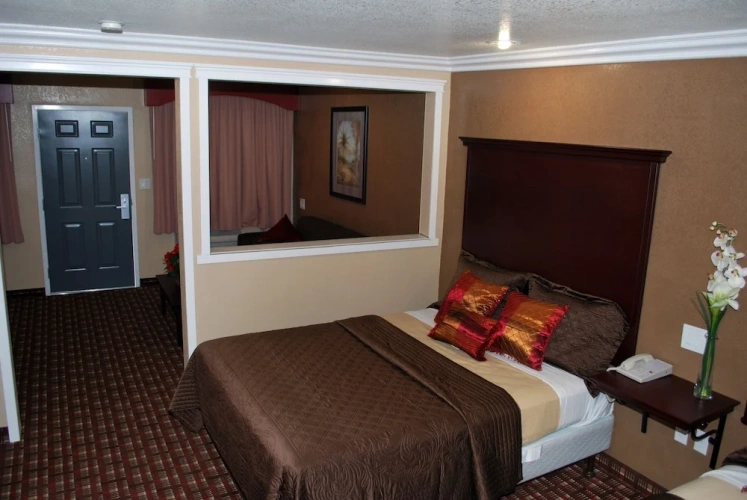 1 Bedroom Standard Triple room