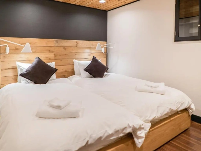 Double Chalet