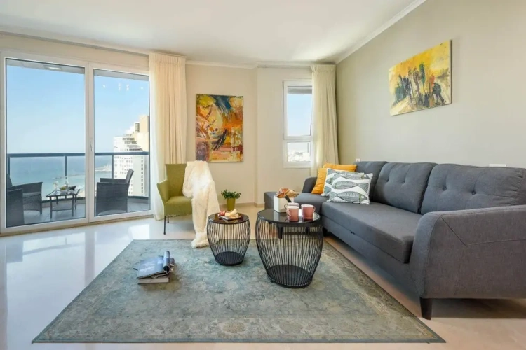 Apartment with balcony