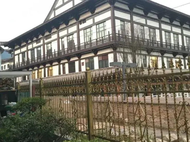 Tiantai Yilinge Homestay