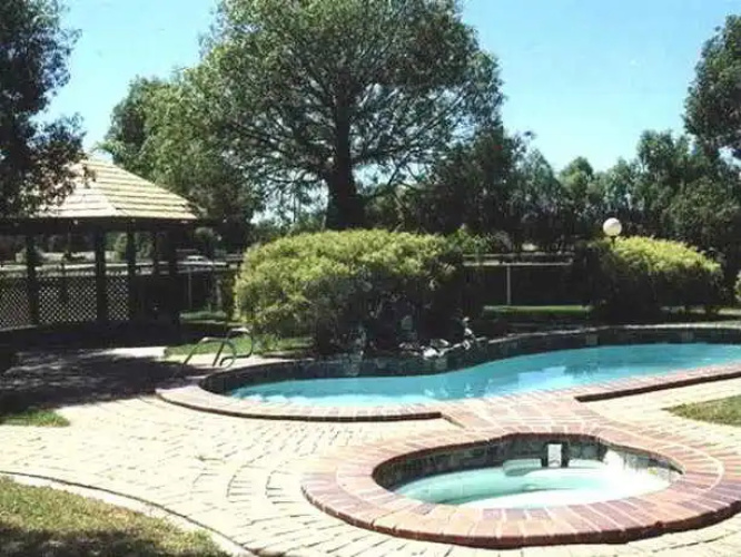 Quality Inn Overlander Homestead