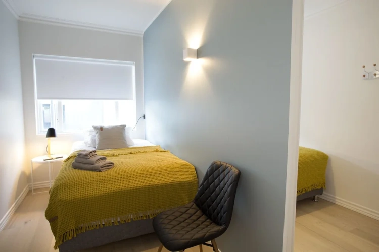 5 Bedrooms Deluxe Apartment