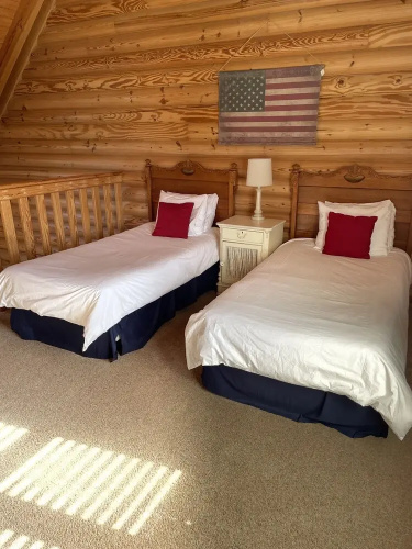 Crown Point Resort
