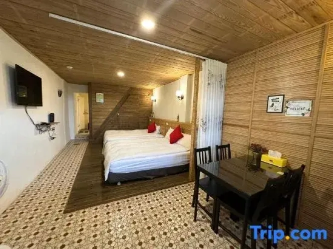 Twin Apartment