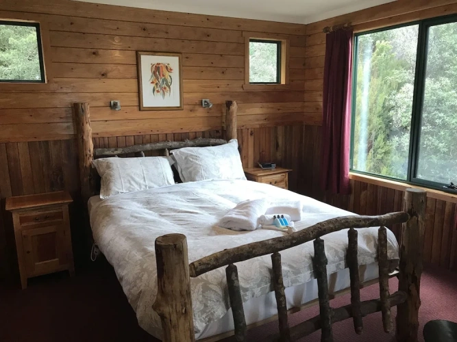 Standard room with mountain view