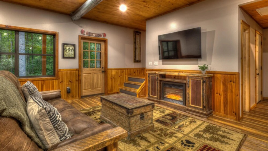 Bear Paw Hollow by Escape to Blue Ridge
