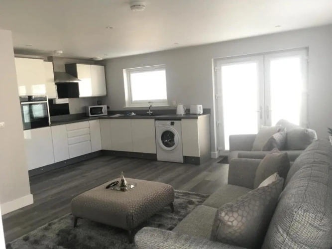 1 Bedroom Deluxe Double Apartment