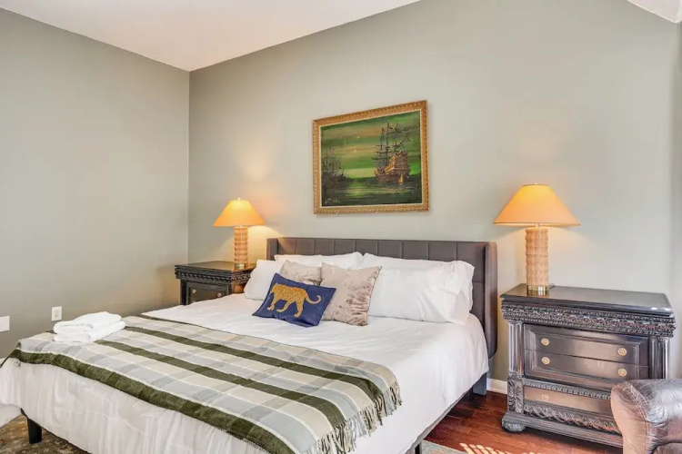 Bryan Home: Close to Campus & Kyle Field