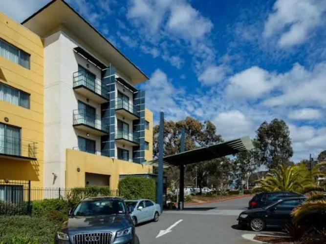 The Woden Hotel