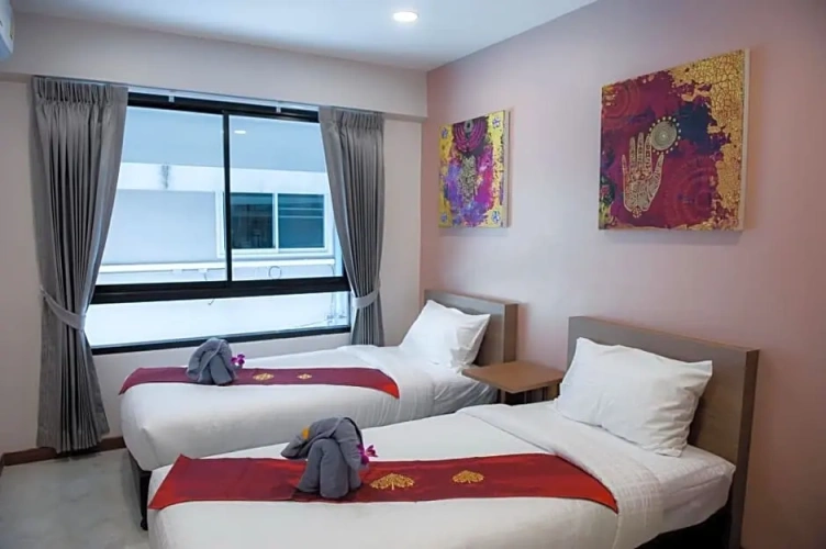 Deluxe Twin room