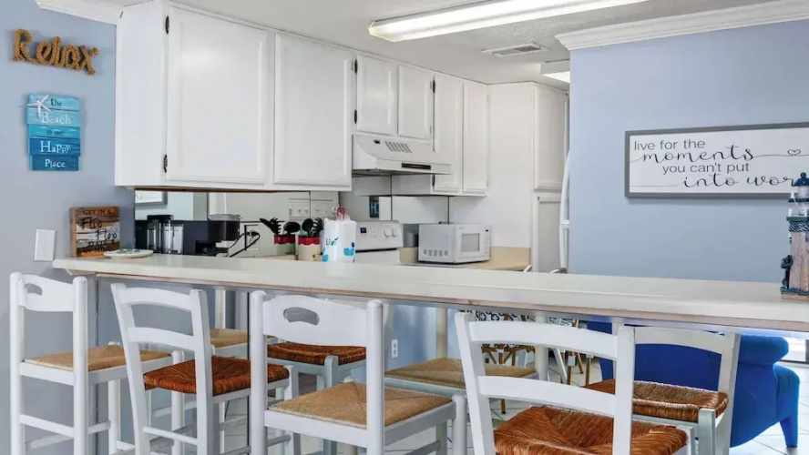 Sugar Beach 223 For Families!