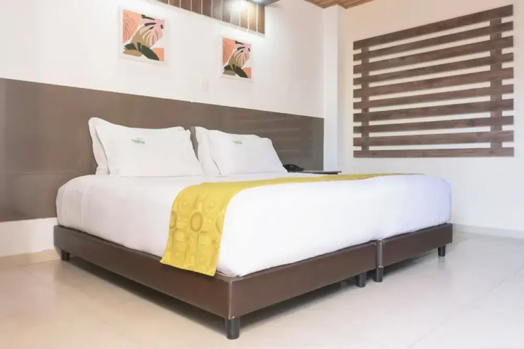 Waira Suites Hotel