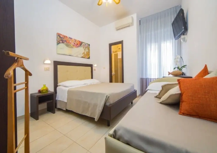Comfort Triple room with balcony and with sea view