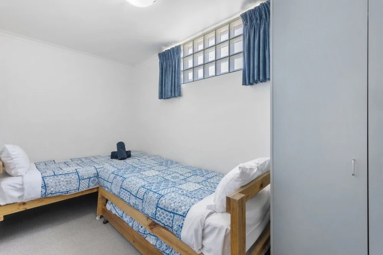2 Bedrooms Standard Quadruple Family room