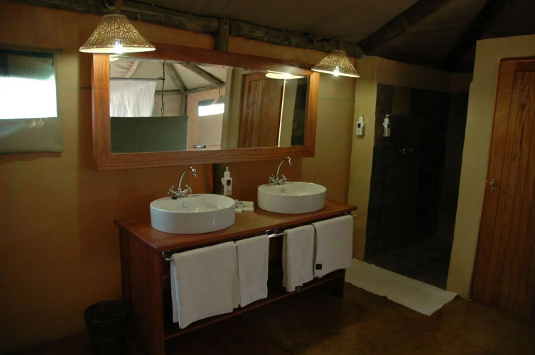 Eagle Tented Lodge & Spa Etosha