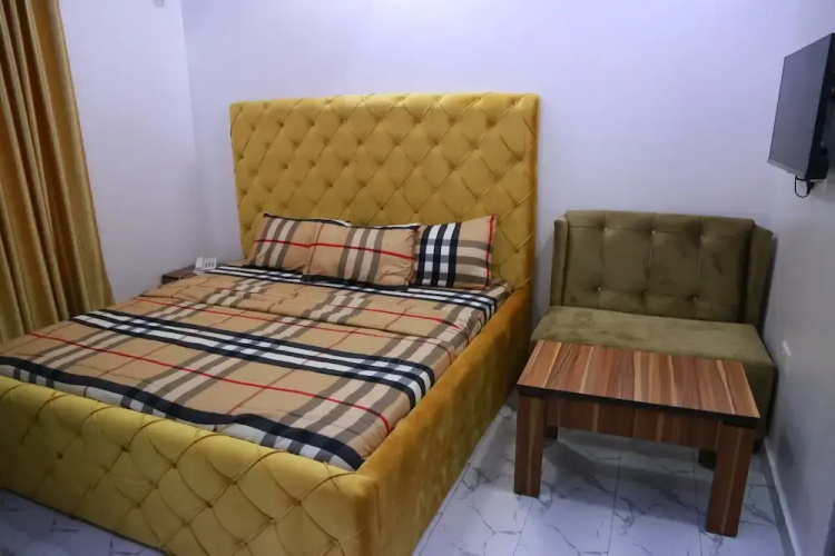 danahotelandsuites