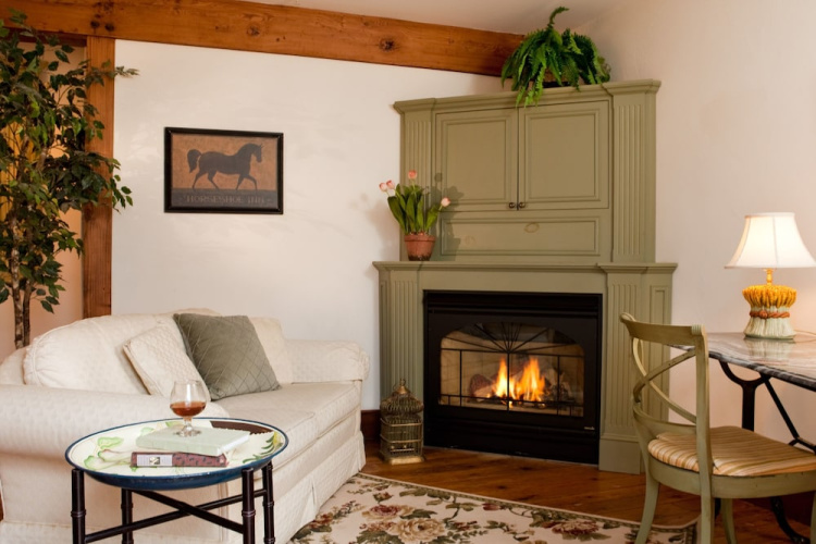 Stonecroft Inn