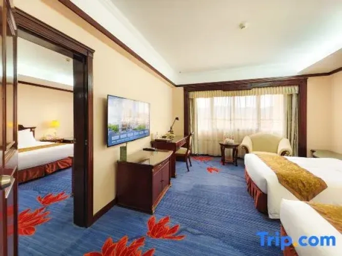 2 Bedrooms Double Suite