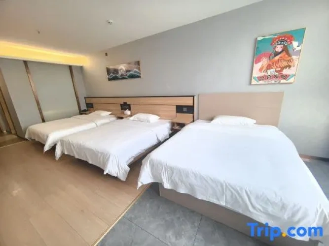 Business Triple room